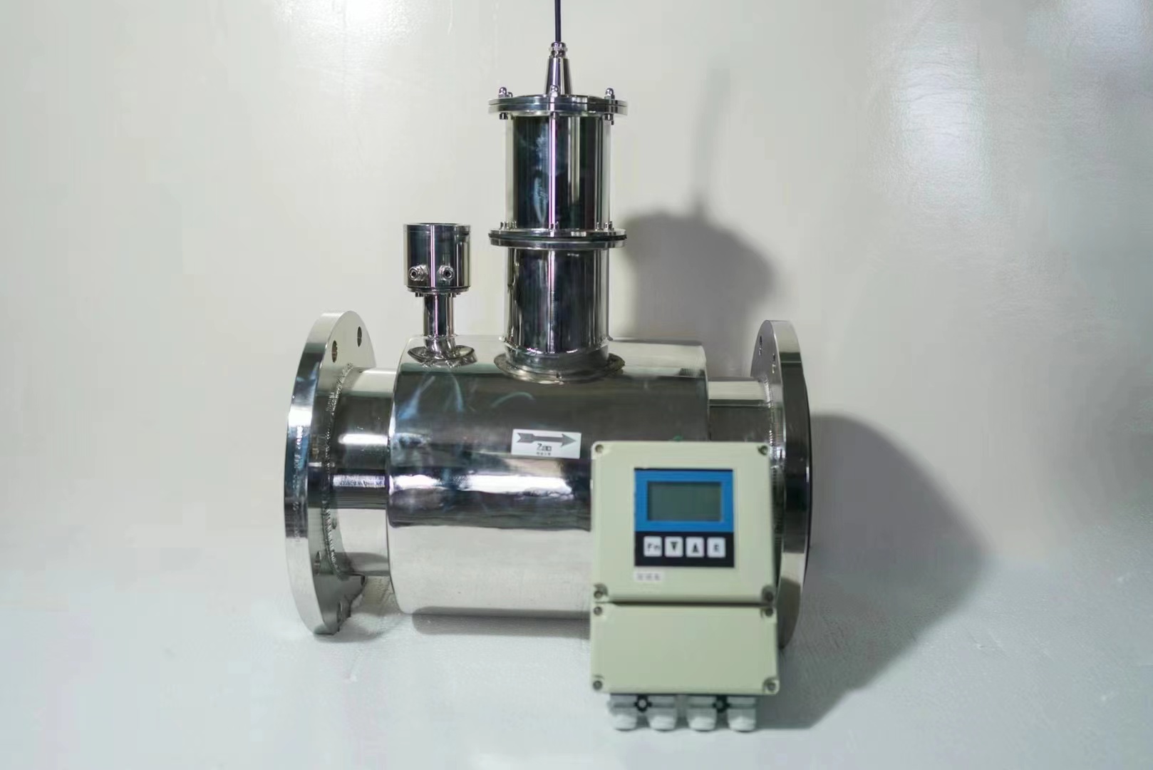 發(fā)揮非滿管電磁流量計(jì)優(yōu)勢(shì)，開啟不滿流管道流量測(cè)量新篇章